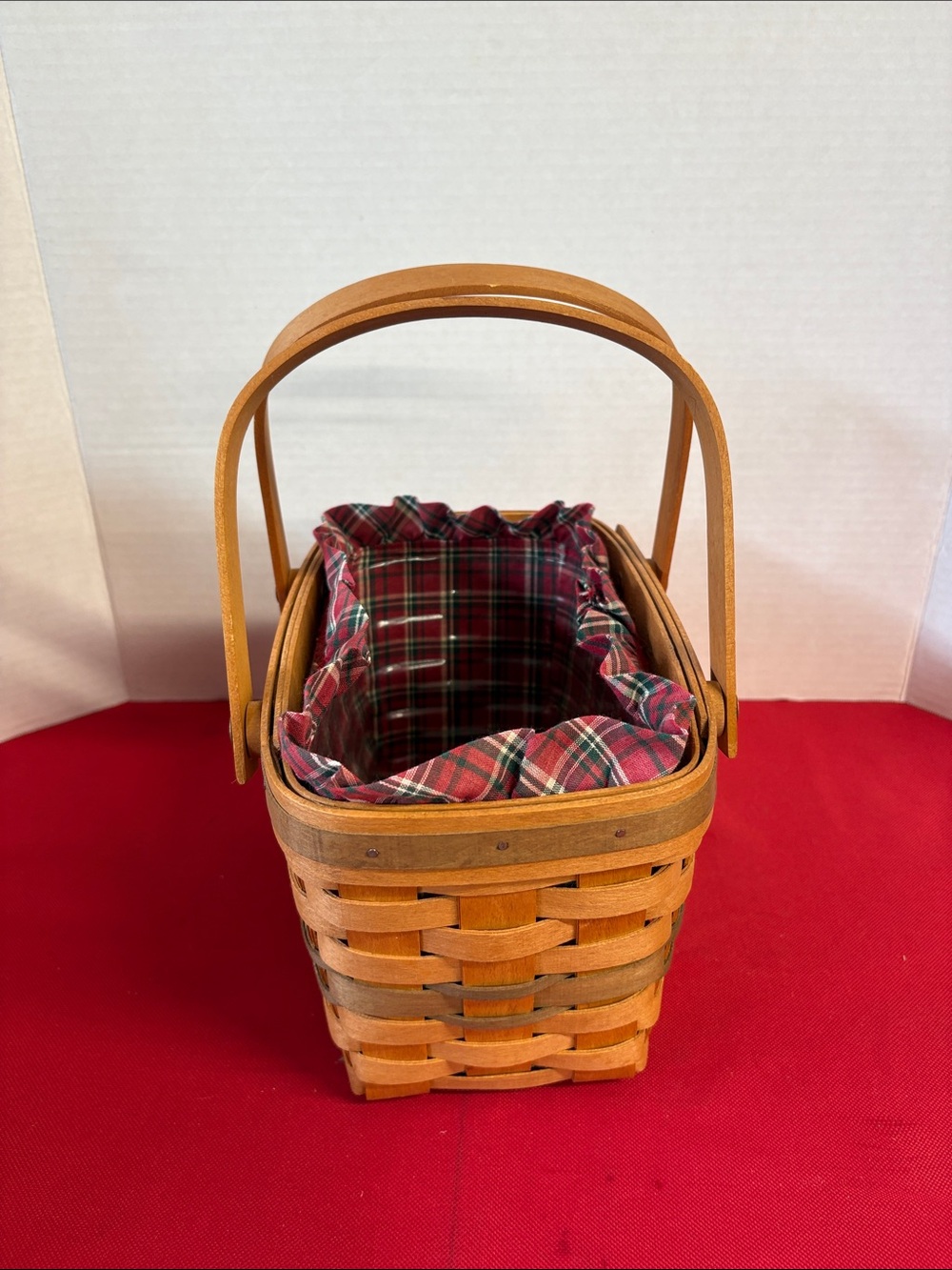 Longaberger 1992 Christmas Collection Seasons Greetings Basket, Liner/Protector - Picture 2 of 6